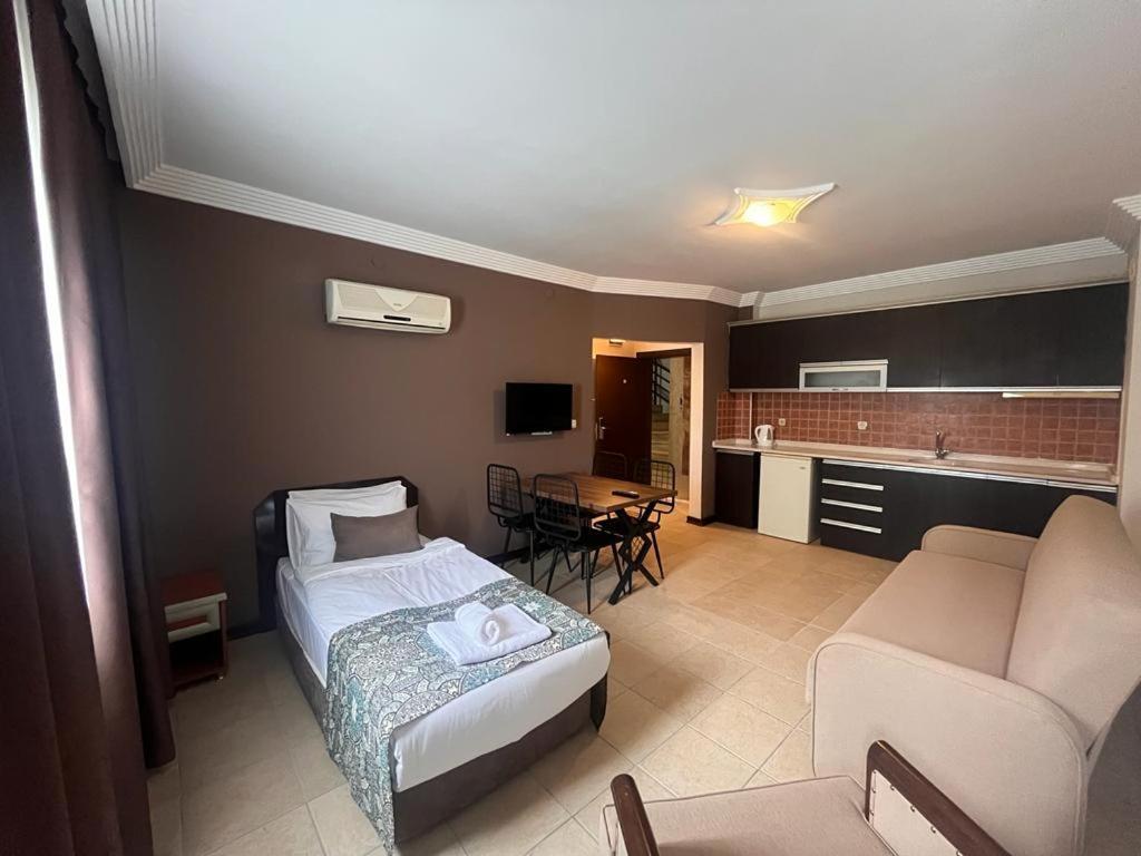 City Inn Family Apart أنطاليا المظهر الخارجي الصورة
